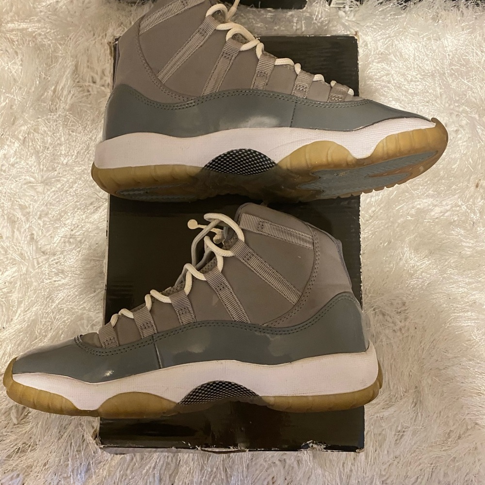 Air Jordan 11 Gs Size 4 Kids